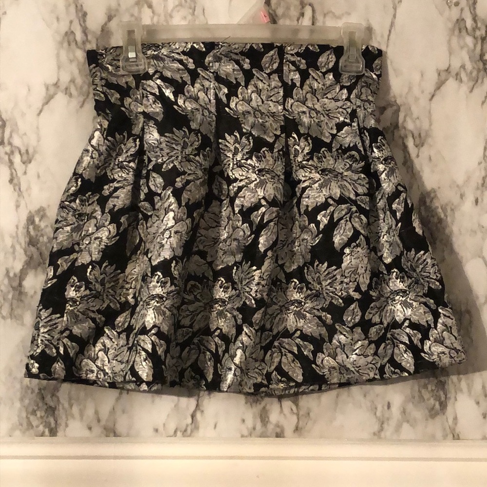 Girls size small skirt